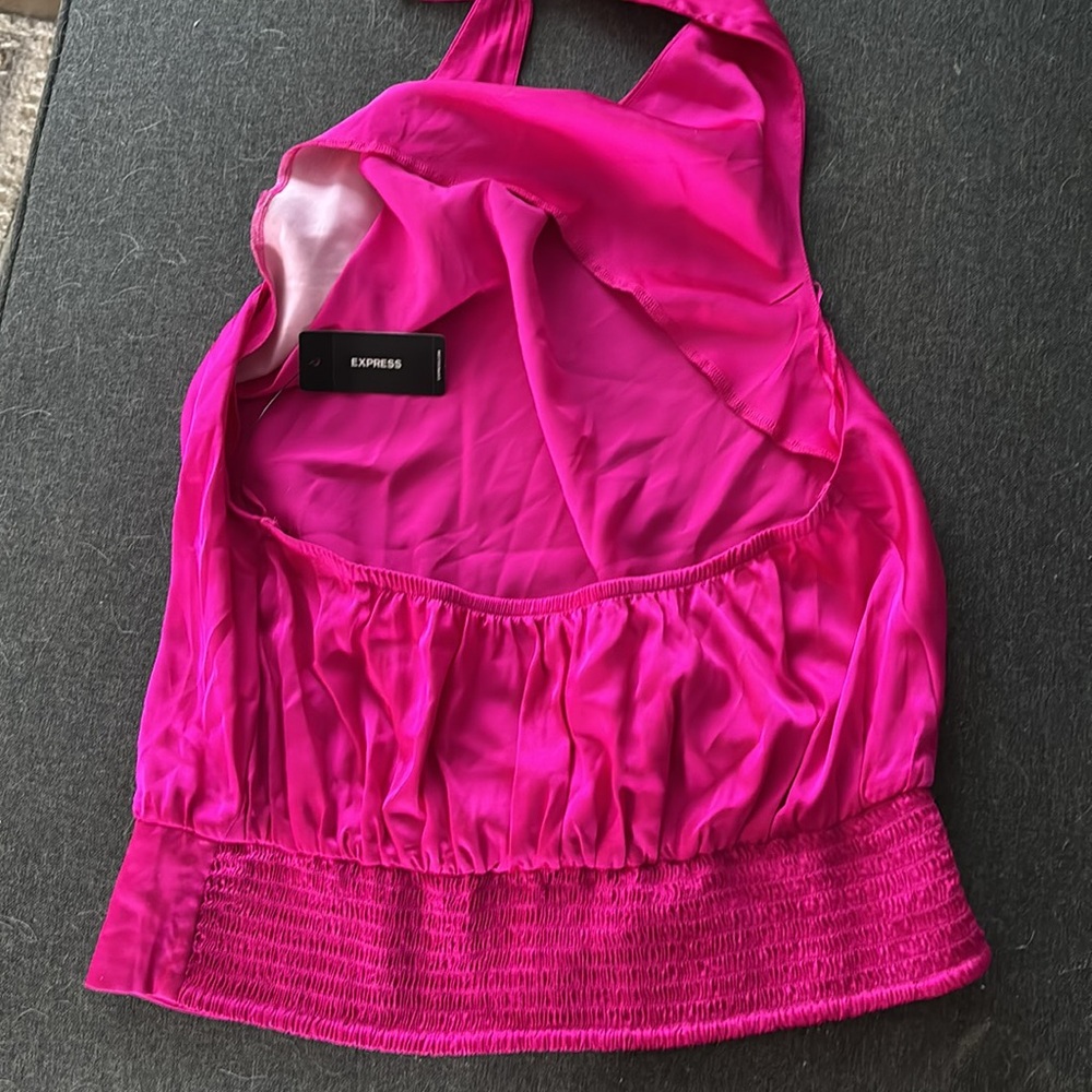 Express halter top SOLD OUT - Picture 4 of 9